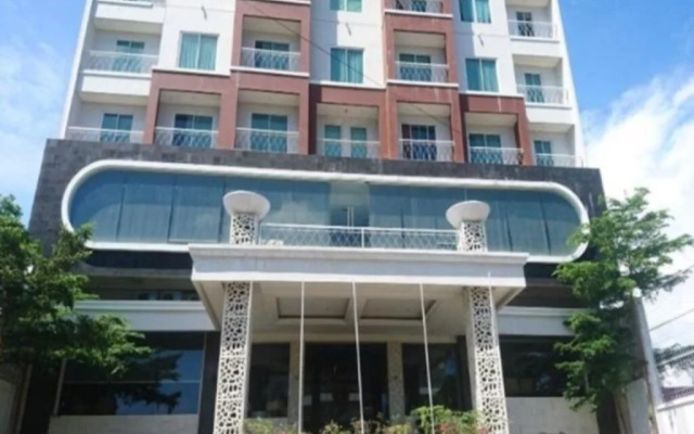 Collection O 19 Grand Malebu Makassar