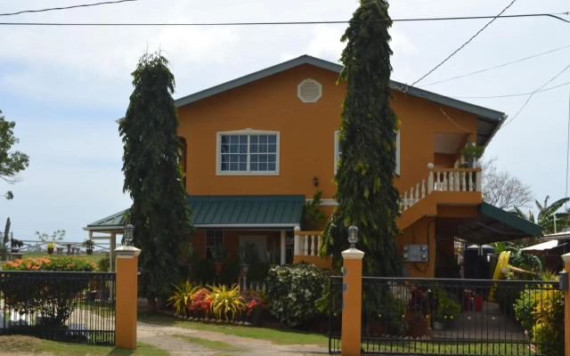 Reef View Apartments