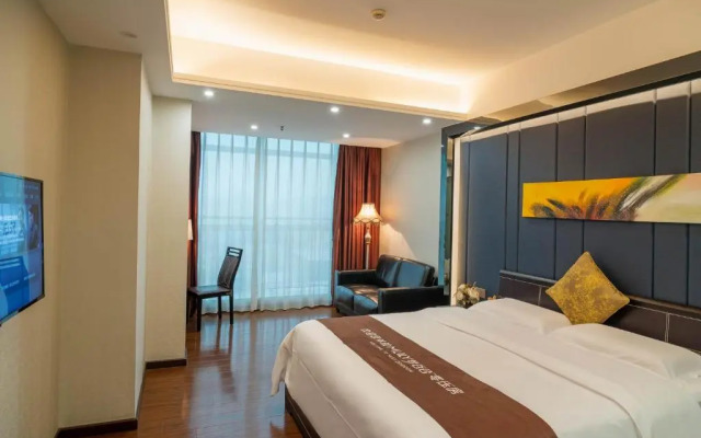 Green Island Holiday Hotel