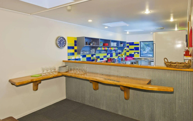 Saltwater Lodge