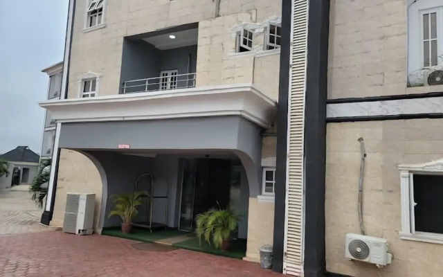 Royal Continental Suites and Apartments