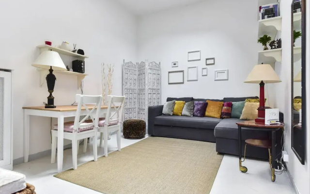 Monti Secret Garden Apartment