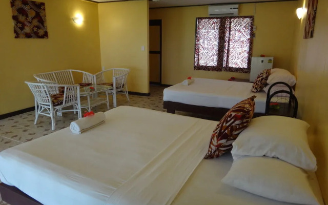 Va-i-moana Seaside Lodge