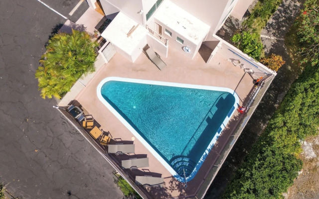 Kailua Village 307