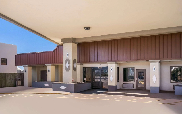 Rodeway Inn