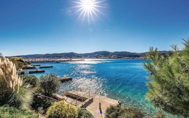 Beautiful Home in Supetarska Draga With Wifi and 3 Bedrooms