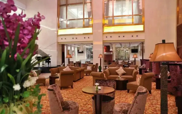 Delightel Hotel West