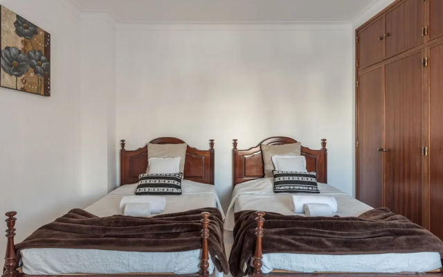 Dipti's Bed and Breakfast