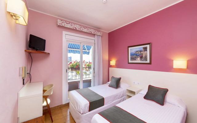 Casa Feliu Hostal By Oyo