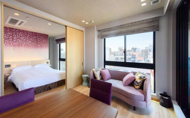 Sola Hotel
