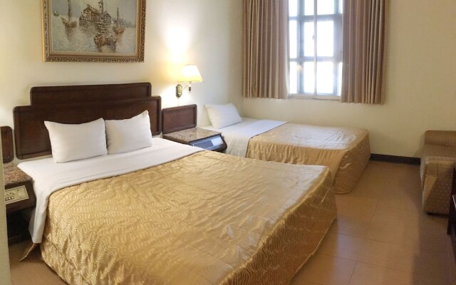Family Hotel - Wennan