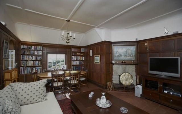 The Sanctuary Guest House Estate