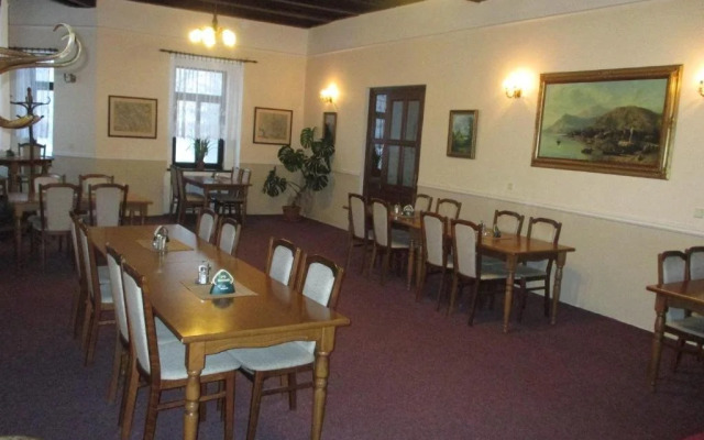 Hotel Švýcarský dům