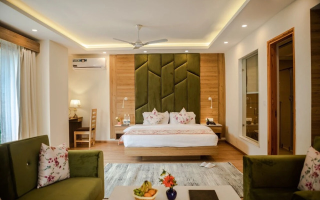 Anand Vardhan Resorts
