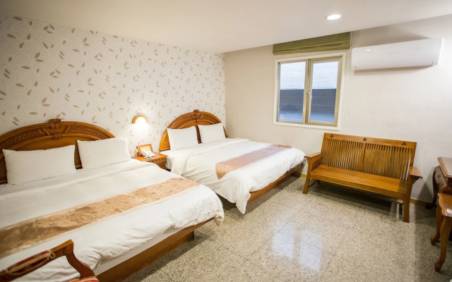 Mei Jia Mei Hotel