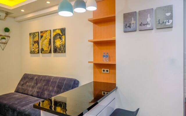 Stylish And Comfy 2Br At Transpark Cibubur Apartment