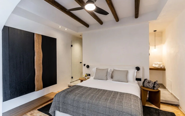 Amer Suites Fira