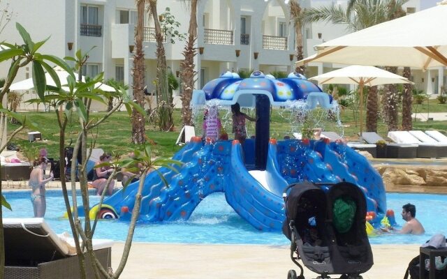 Le Royal Holiday Resort (Aqua Park)