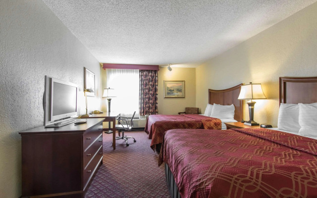 Baymont Inn and Suites Joplin