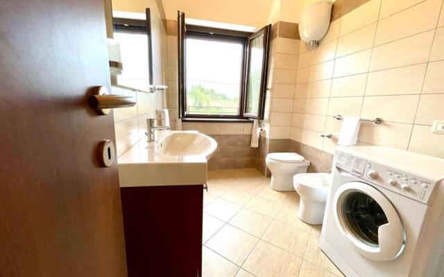 Umbrian Hills Flat - Free Parking & Garden