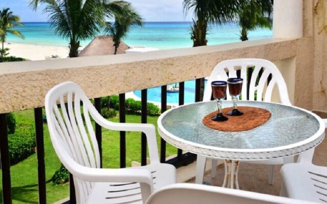 Xaman Ha Condominium by ChezPlaya