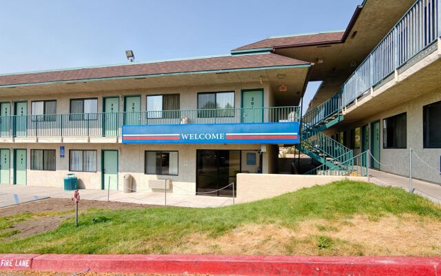 Motel 6 Elko, NV