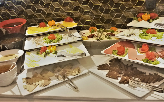 Grand Vaves Otel