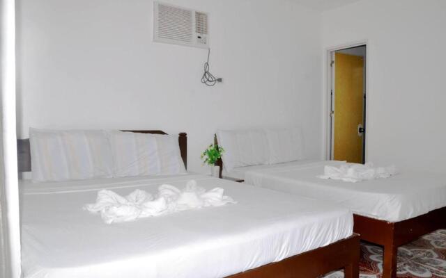 Nanette's Tourist Inn