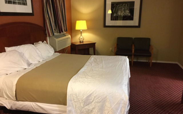 Ranch House Inn and Suites