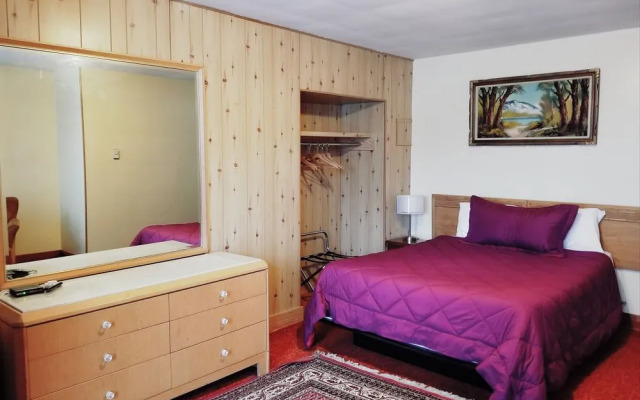 Hotel Port Colborne ON