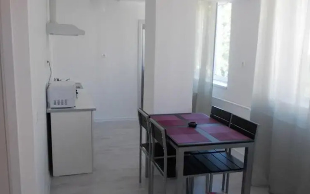 Apartamente Sara 2013