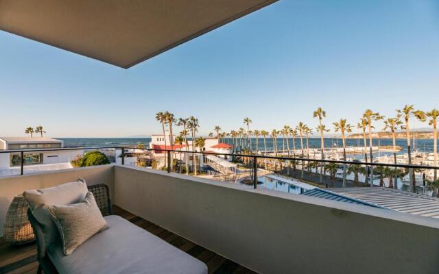 Malibu Hotel