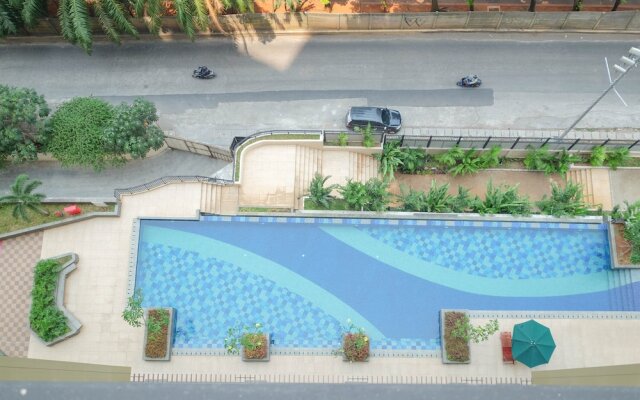 Modern And Good Deal 2Br At Transpark Cibubur Apartment