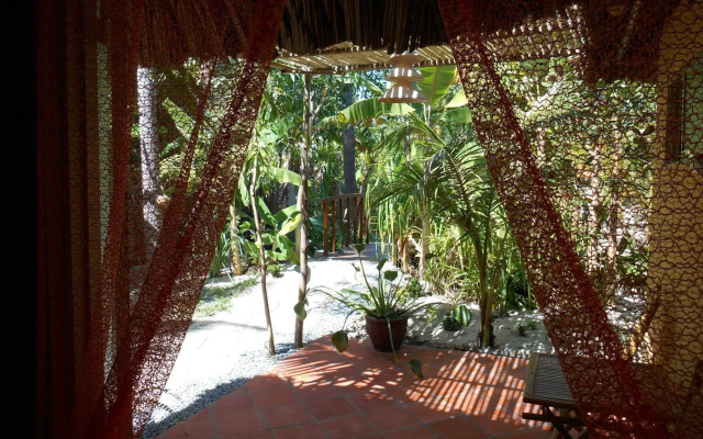 Thuy - Gunter Garden Bungalow