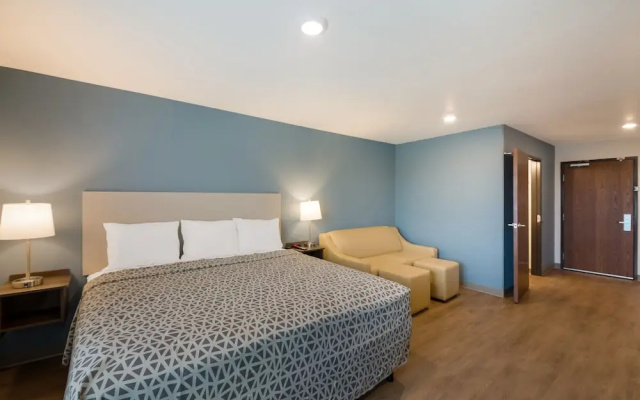 Woodspring Suites Austin Central