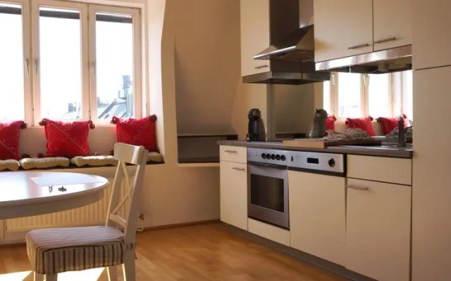 1080 City Apartments