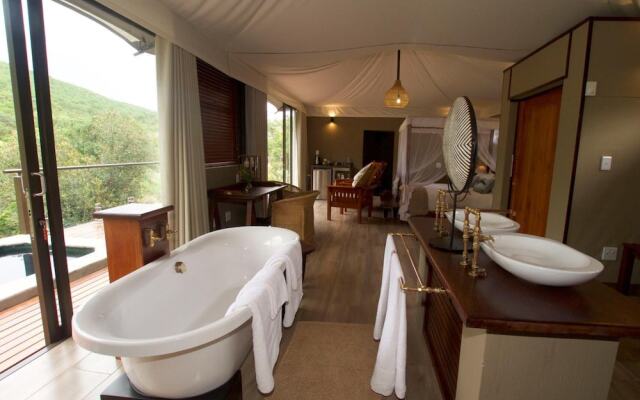 Inzalo Safari Lodge