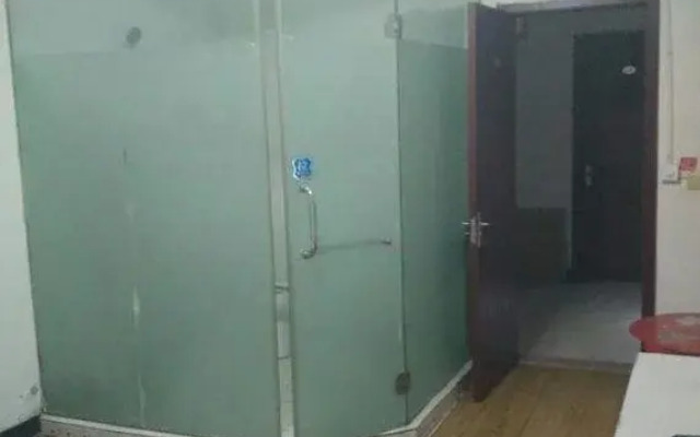 East Coach Terminal Hotel