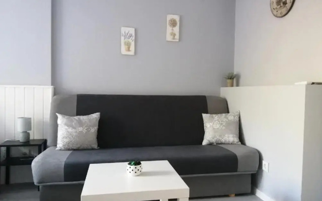 La Piazza Hotel