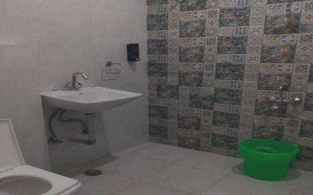 OYO Flagship 702723 The Grand Cosmos