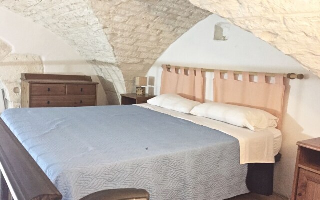 Pomponazzi Apartment