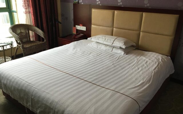 Yinhai Business Hotel
