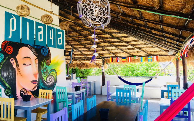 Enjoy Playa Hostel