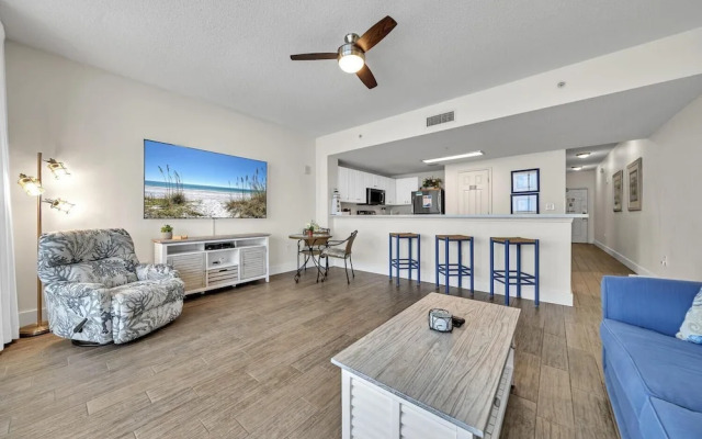 Majestic Beach Towers 1-1014