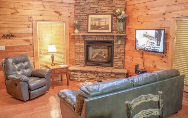 46 Bear Necessites - 2 Br Cabin