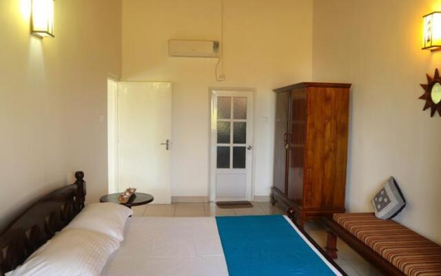 Golden Sands Villa, Wadduwa