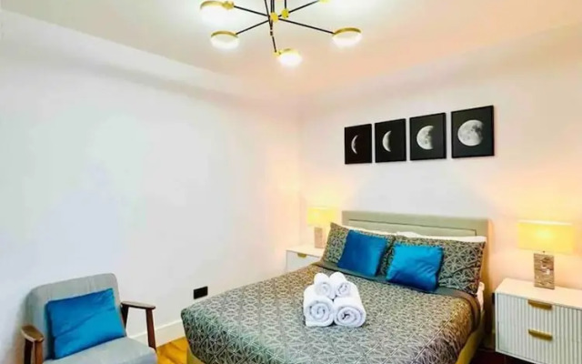 Stunning and Luxurious 1-bed Apartment in London