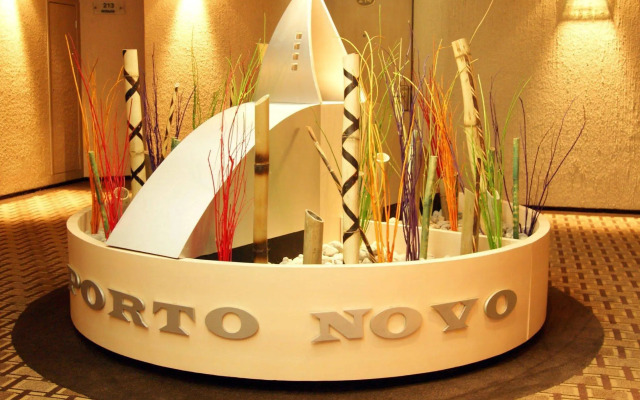 Portonovo Hotel & Suites