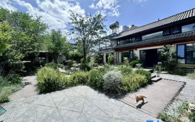Zhiyunjian Garden Resort