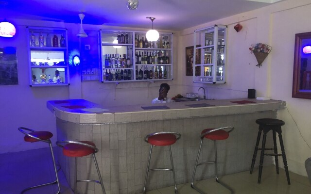 Animens Hotel Takoradi